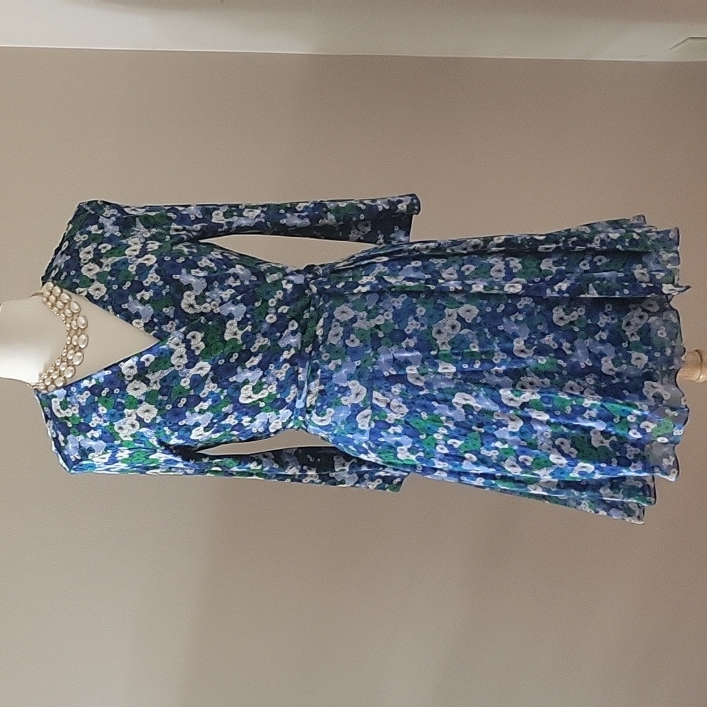 Unworn DVF Irina Silk Wrap Dress - Size 12